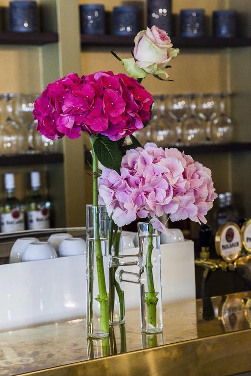 Villa Rosa Boutique Hotel บูดาเปสต์ ภายนอก รูปภาพ
